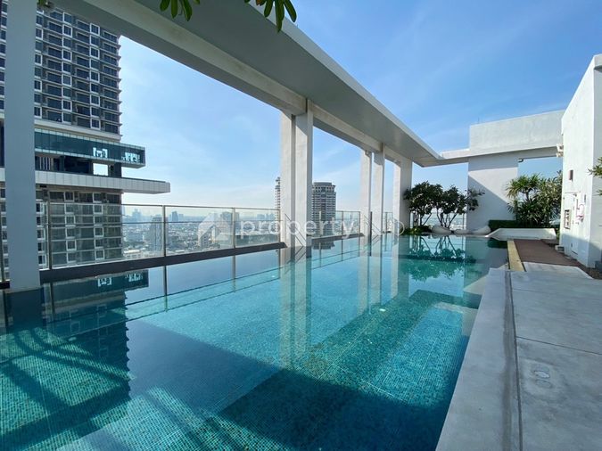 Rhythm Sathorn - Narathiwas