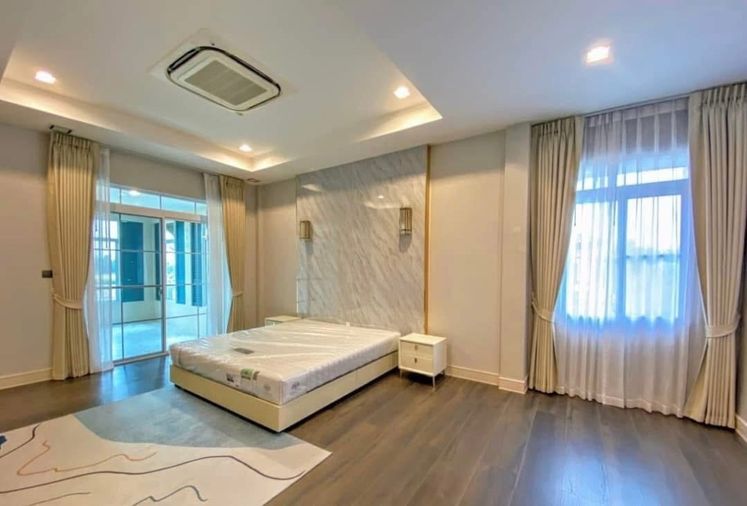 4-bed house for rent, 340 sqm, 115 sq wah, Nantawan Ramintra - Paholyothin 50