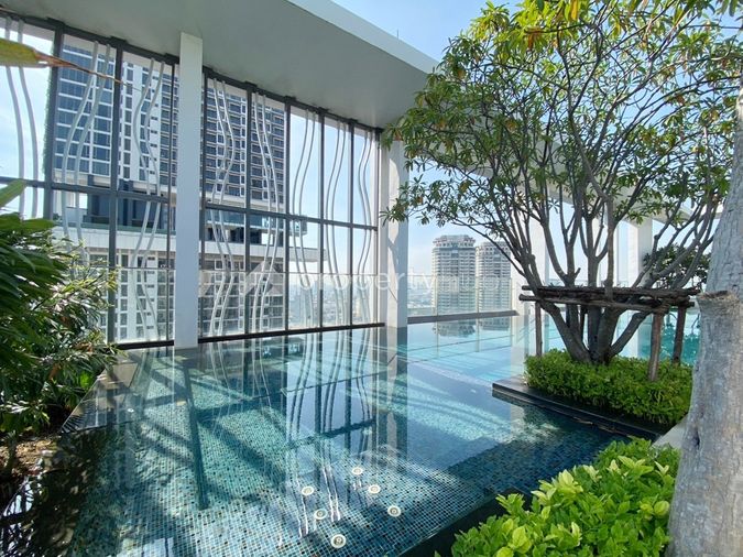Rhythm Sathorn - Narathiwas