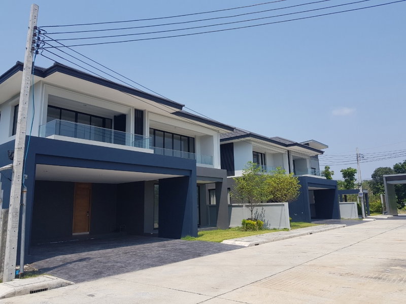 ขายบ้านเดี่ยว : ขายบ้านเดี่ยว BOURTON RESIDENCE พระราม2-พุทธบูชา