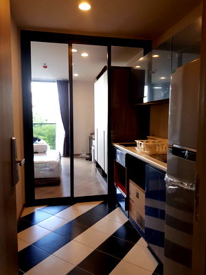 Condos for sale Don Mueang Airport : 🎄˚ ༘ ♡ 🎅🏻⋆｡🎁₊˚•🦌 ꒱🌷Selling THE BASE Saphanmai 💗💗 𝗟𝗶𝗻𝗲@: @𝗮𝘀𝘀𝗲𝘁𝘀𝗽𝗿𝗼