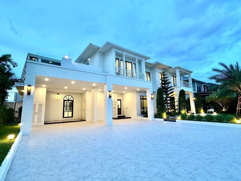 บ้านเดี่ยวให้เช่า : ให้เช่าบ้านเดี่ยวสุดหรู หมู่บ้าน เพอร์เฟค มาสเตอร์พีซ สุขุมวิท 77 เฟส 1 