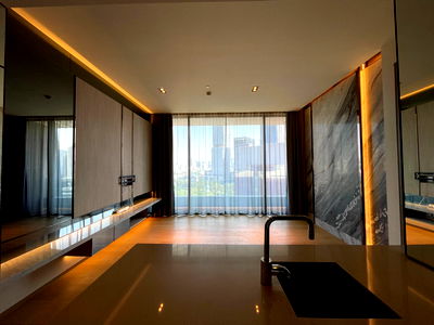 Condos for sale : Saladaeng One【𝐒𝐄𝐋𝐋】🔥Experience elegance in every angle. Condo in the heart of the city. 🔥 Contact Line ID: @hacondo