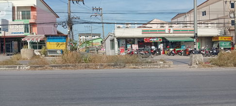 ขายที่ดิน2ไร่ พร้อมหอพัก2ชั้น .