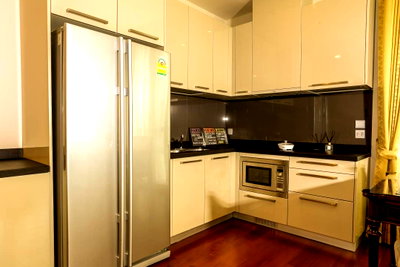 Condos for rent : LTHC11360-Quattro by Sansiri FOR RENT size 76 Sqm. 2 beds 2 bath Near BTS Thong Lor Station ONLY 60K/Month