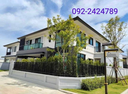 รูปภาพ ให้เช่าบ้านเดี่ยวหลังใหญ่พร้อมเฟอร์+เครื่องใช้ไฟฟ้า (โครงการบริทาเนีย บางนา-สุวรรณภูมิ กม.26)