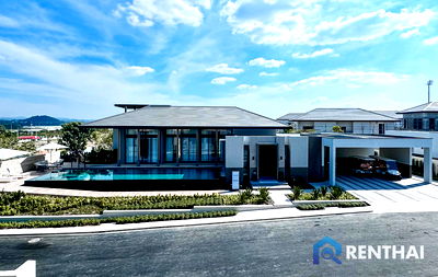 Houses for sale Nong Prue, Chonburi : Embark on your retirement journey in Contemporary Luxury style