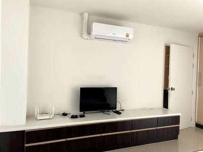 Condos for rent : Plenary Sathorn condominium for rent