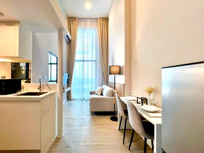 คอนโดให้เช่า : (DUPLEX)🏙️ คอนโด The SKY สุขุมวิท📌BTS อุดมสุข📲ติดต่อโทร/ไลน์ 099-289-1569