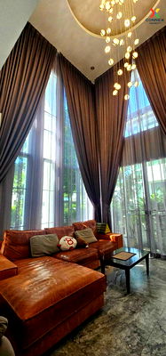 ขายบ้านเดี่ยว : ขายบ้าน  บลูลากูน บางนา - ตราด กม.8 ดอกไม้ เขต ประเวศ กรุงเทพ CX-111411 ✅ ทักไลน์ @connexproperty ตอบทันที ทีมงานมืออาชีพ ✅ 