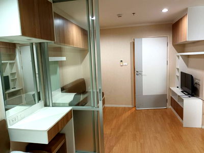 Condos for rent Bangkok :  Rent! Lumpini Place Srinakarin-Huamark Station 27 sqm price 9,500 baht Fully Furnished
