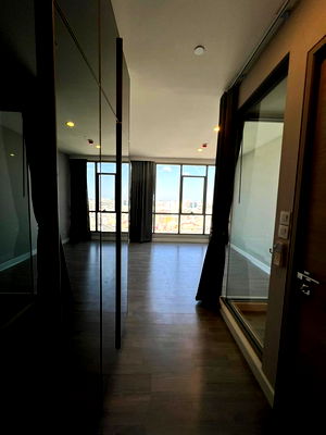 Condos for sale Samitivej China Town Hospital : The Room Rama 4【𝐒𝐄𝐋𝐋 & 𝐑𝐄𝐍𝐓】🔥New dimension of living with modern design and spacious space. Ready to move in!! 🔥 Contact Line ID: @hacondo