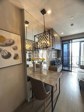 1 Bed Unit For Rent Good Location Close To MRT Sukhumvit 20 m. & BTS Asok 230 m. -Ashton Asoke