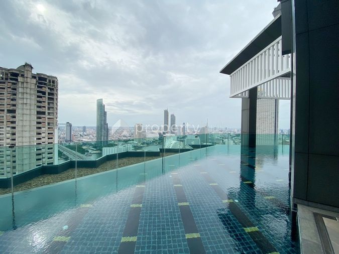 Rhythm Sathorn