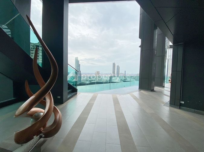 Rhythm Sathorn