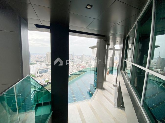 Rhythm Sathorn