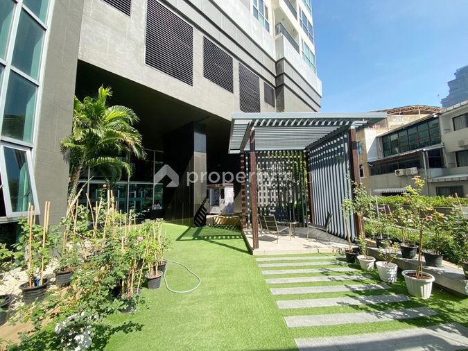 Rhythm Sathorn