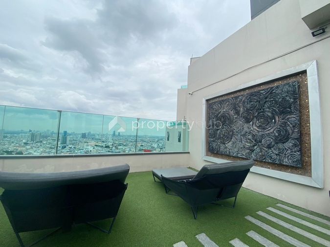 Rhythm Sathorn