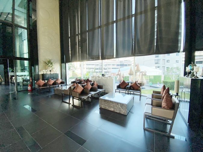 Rhythm Sathorn