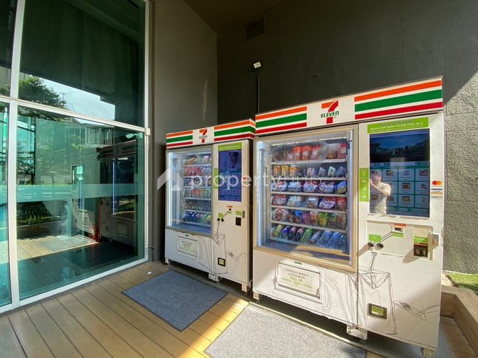 Rhythm Sathorn