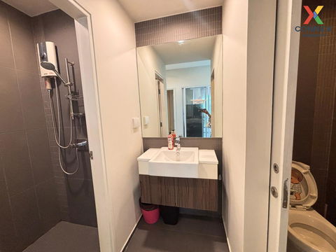 🔥🔥🔥 FOR RENT condo , Centric Ratchada - Huaikwang , corner unit , MRT-Huai Khwang , Huai Khwang , Huai Khwang , Bangkok , CX-75614 ✅ Live chat with us ADD LINE @connexproperty ✅ 🔥🔥🔥