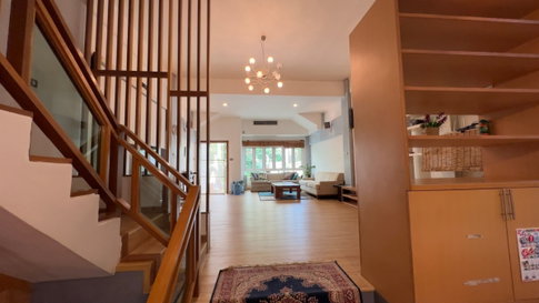 LTH11446-R268 - Townhouse for Sale Ekkamai Soi 10 | 300 sq.m. | 32 sq.wah | 5 Bed 5 Bath | BTS Ekkamai | 18.5 MB | ทาวน์เฮ้าส์ขาย เอกมัย