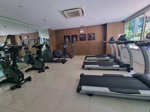 รูป คอนโดให้เช่าใกล้ท่าเรือแหลมฉบัง มีหลายห้อง เฟอร์นิเจอร์เครื่องใช้ไฟฟ้าครบพร้อมอยู่ ใกล้ห้างฮารเบอร์มอลล์ - รูปที่ 12/13