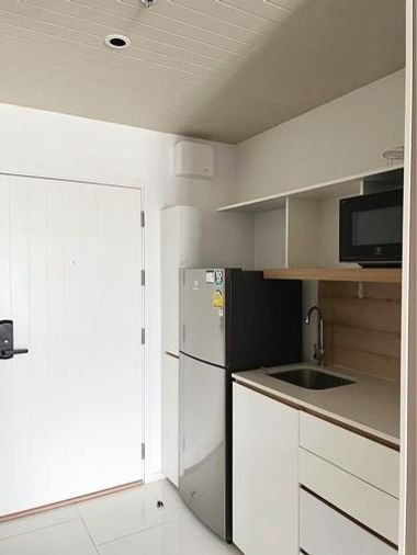  🔴 รับเงินคืน 10,000 บาท 🔴 .................................................. (id.y6)Triple Y Residence