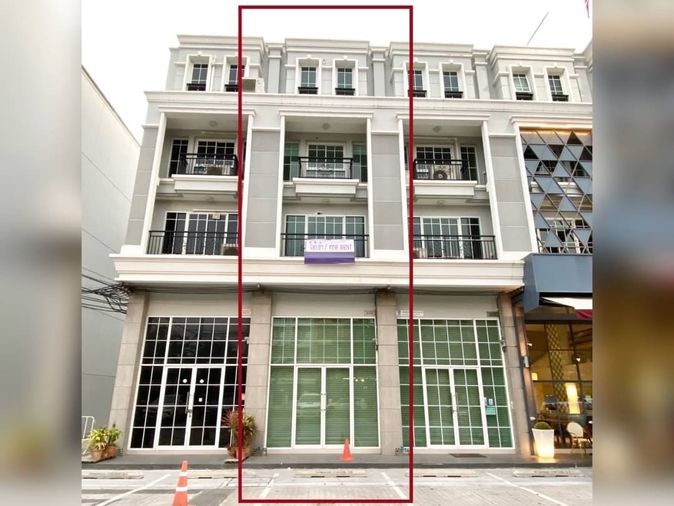 ให้เช่าโฮมออฟฟิศ 2 ห้องนอน 233 ตร.ม. 15 ตร.ว. เดอะ มาสเตอร์ แอท บีทีเอส อุดมสุข