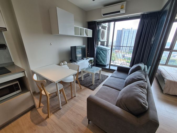 ให้เช่า Whizdom Station รัชดา-ท่าพระ ชั้น 15 เฟอร์ครบ พร้อมอยู่ [Line: @lifeland]