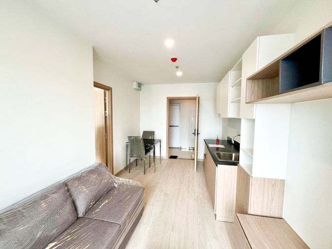 ขายด่วน Plus connect  ชั้น 21 วิวเมือง 1 ห้องนอน 1 ห้องน้ำ  ขนาด 30 ตร.ม. ห้องใหม่มาก  ขาย 2.3 ลบ.