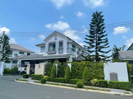 ขายบ้านเดี่ยวหลังใหญ่ ริมอ่างเก็บน้ำหนองค้อ ม.เดอะวอเทอร์ฟร้อนท์ ศรีราชา