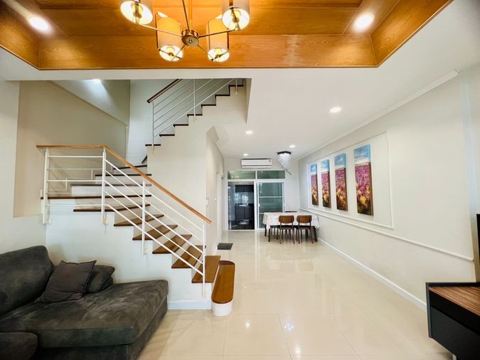 ให้เช่าทาวน์โฮม 3 ห้องนอน 180 ตร.ม. 24 ตร.ว. บ้านกลางเมือง เออร์บาเนี่ยน ศรีนครินทร์