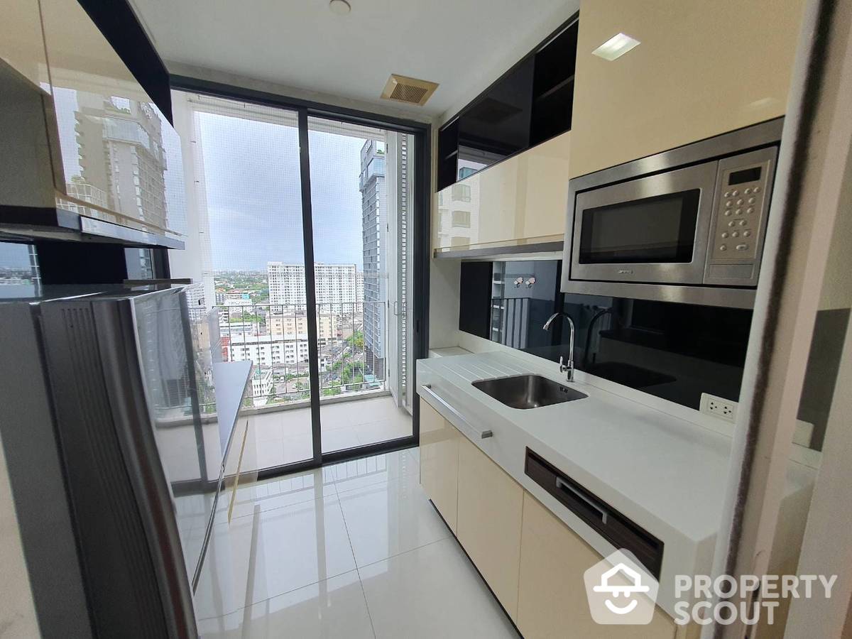 รูป คอนโด 1-ห้องนอน ที่ เดอะ รูม สุขุมวิท 62 ใกล้ BTS ปุณณวิถี (ID 1440701) - รูปที่ 4/24