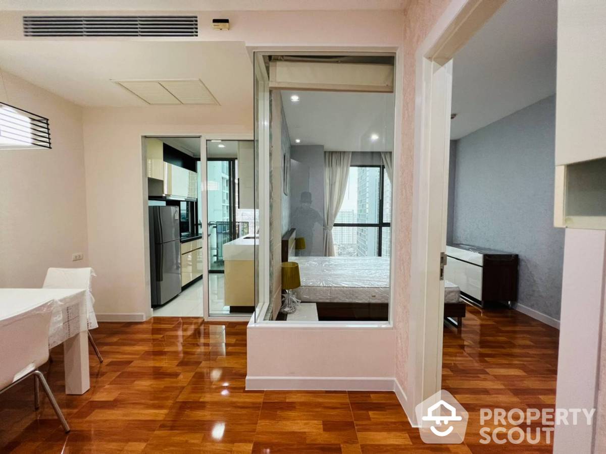 รูป คอนโด 1-ห้องนอน ที่ เดอะ รูม สุขุมวิท 62 ใกล้ BTS ปุณณวิถี (ID 1440701) - รูปที่ 3/24