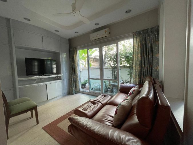 ขายบ้านเดี่ยว 4 ห้องนอน 400 ตร.ม. 54 ตร.ว. บางกอก บูเลอวาร์ด รามอินทรา กม 2