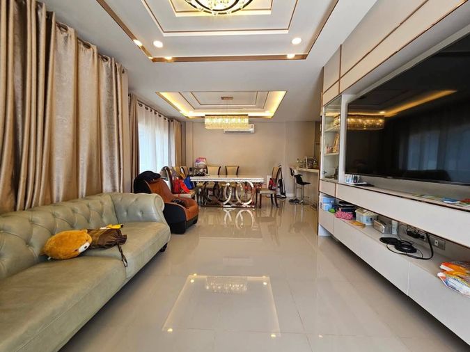 5-bed house for sale, 264 sqm, 66 sq wah, CENTRO Suksawat - Rama 3