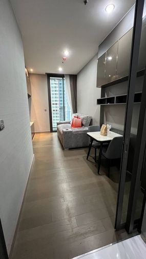 For Sale The ESSE at Singha Complex 1 Bedroom 48 Sqm, Near MRT Petchaburi