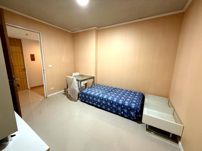 คอนโดให้เช่า : Sea Hill ห้องใหญ่ เฟอร์ครบ เหลือเพียง 7,500 บาท