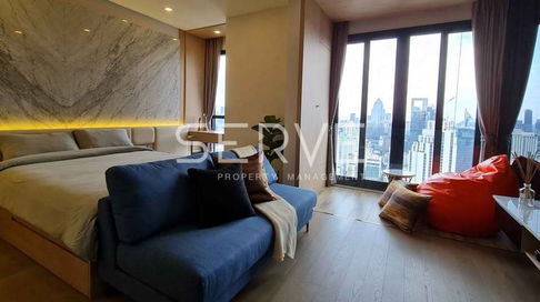 Studio Next to MRT Sukhumvit 20 m. & BTS Asok 230 m. / For Rent-Ashton Asoke