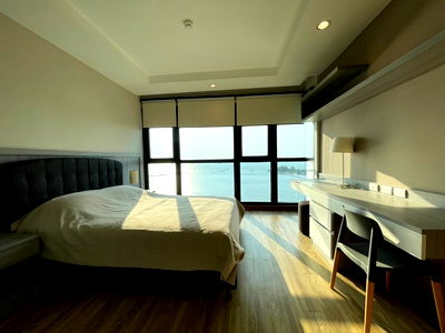 Condos for rent : For rent good price Ladda Plus Condo beautiful room with furniture sea view in the heart of Sriracha city