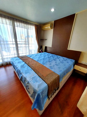 Condos for rent : G8400💛中国客户，请加微信。(在联系方式的旁边) 🅵🅾🆁  🆁🅴🅽🆃 Grand Park View 🅻🅸🅽🅴 ❤️💜@condopremium💜❤️