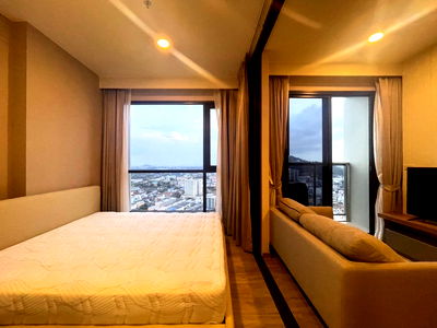 Condos for rent : Rent KEEN Centre Sriracha good location close to tourist attractions community areas convenient travel city view Ready to move in