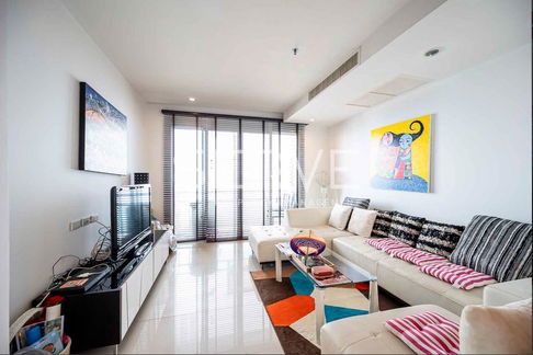 2 Beds, fully furnished Stunning high-floor views Located near BTS Nana/ For Sale-The Prime 11