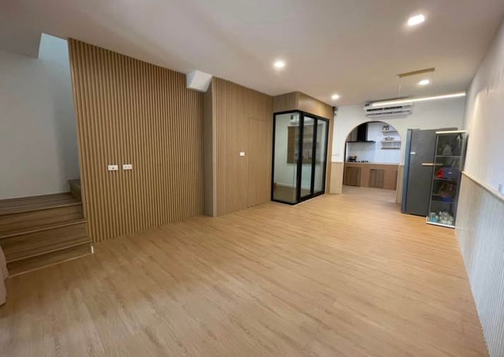 3-bed townhouse for rent, 161 sqm, 19.9 sq wah, Patio Srinakarin - Rama 9