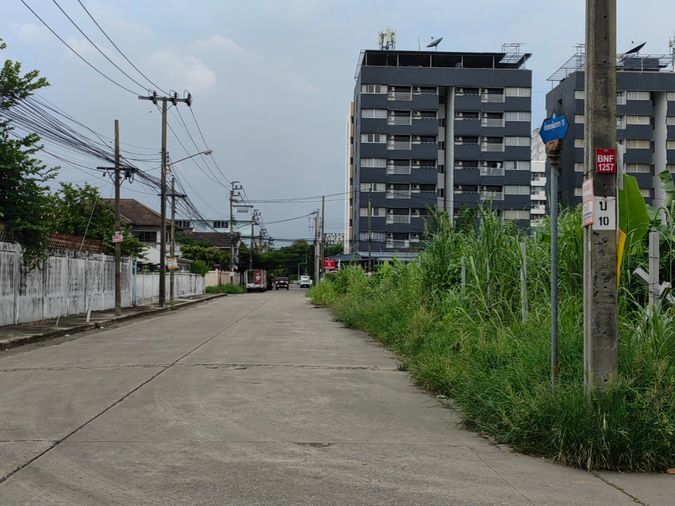 Land for sale, 424 sq wah, Prawet