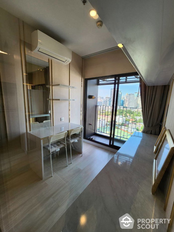 picture 1-bed 1-bath Condo size 33 sq.m. at KnightsBridge Prime Sathon by BTS Saint Louis for rent (ID 985713) - 4/11