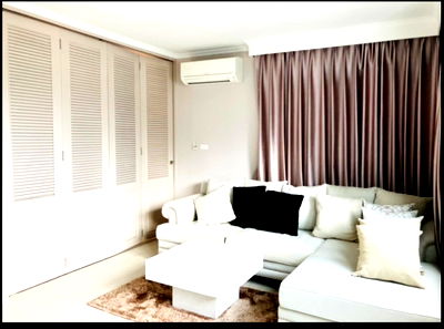 Condos for rent Sathorn Thani Tower : for rent Sahtorn Garden. 1bed 64sqm. Line id: @pfagent
