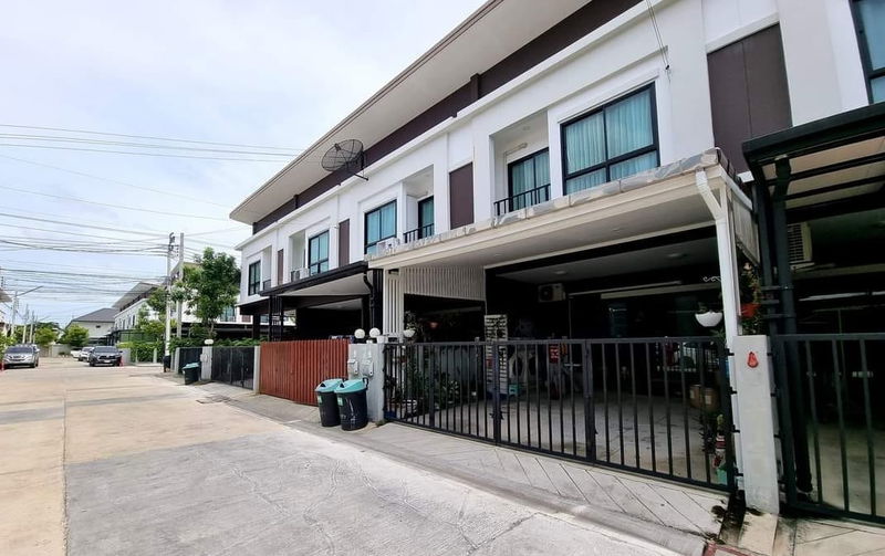 ขายทาวน์โฮม : 🏠ขายด่วนลดราคา!! 2.59 ล้าน (จาก 2.69 ล้าน)   🏠ทาวน์โฮม 2 ชั้น หมู่บ้าน ธัญดาพลัส วงแหวนฯ - เทพารักษ์ 🏠สภาพบ้านดี พร้อมอยู่อาศัย