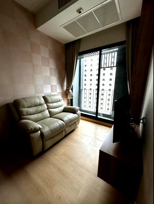 Condos for rent : for rent Capital Ekkamai. 1bed 36sqm. Line id: @pfagent
